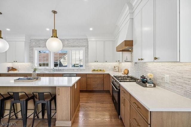 49 The Fellsway, New Providence Boro, NJ 07974