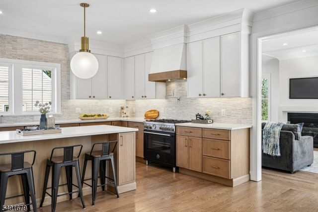 49 The Fellsway, New Providence Boro, NJ 07974