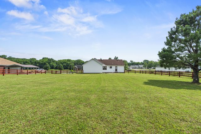 2128 Horton Way, Lewisburg, TN 37091