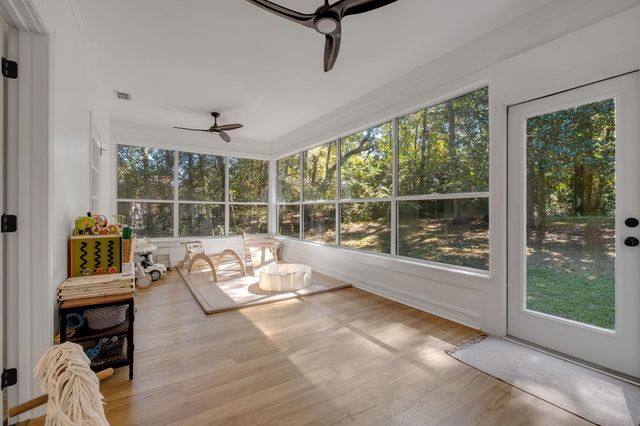 3095 Shamrock St N, Tallahassee, FL 32309