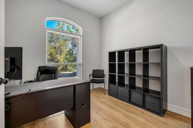 3095 Shamrock St N, Tallahassee, FL 32309