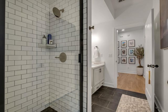 3095 Shamrock St N, Tallahassee, FL 32309