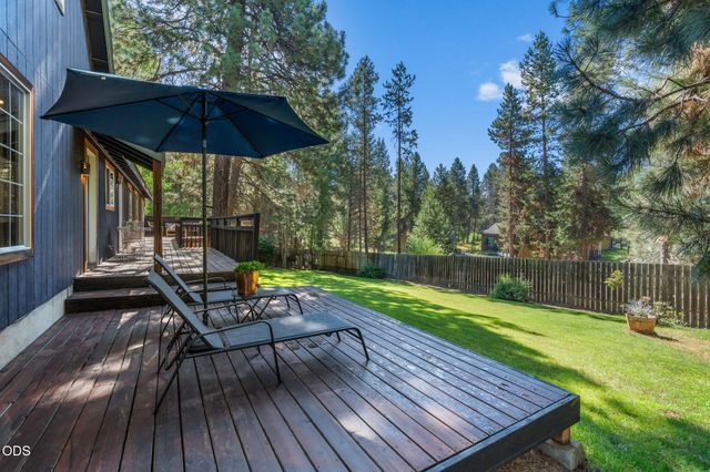 17065 Oxnard Road, Bend, OR 97707