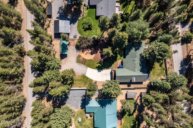 17065 Oxnard Road, Bend, OR 97707