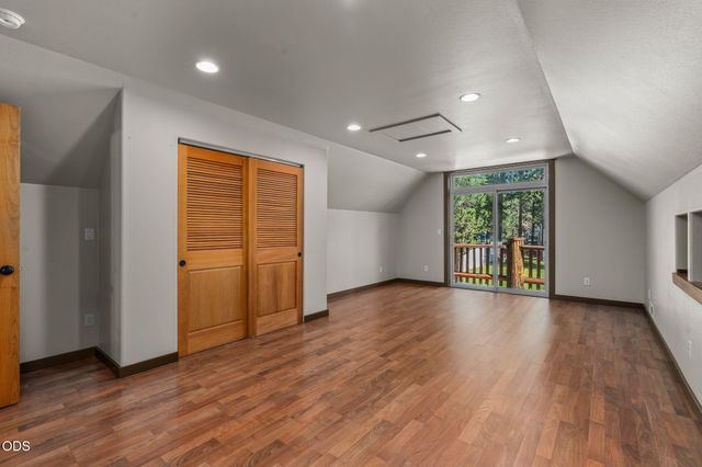 17065 Oxnard Road, Bend, OR 97707