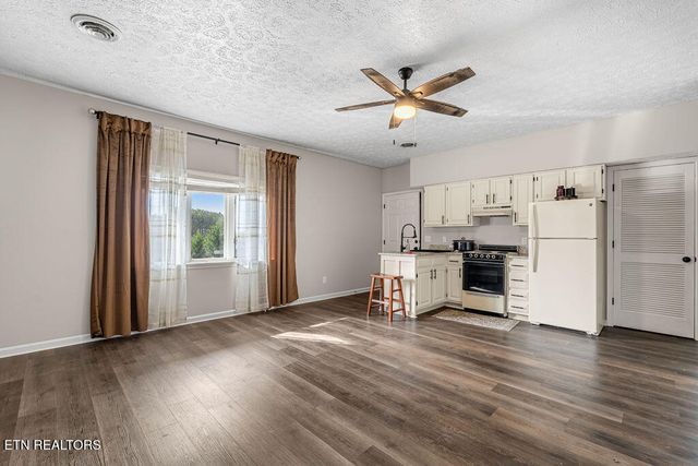 1266 Sunrise Drive, Sevierville, TN 37862