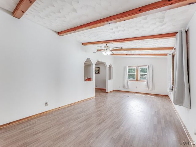 924 County Route 12, Schroeppel, NY 13132