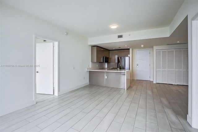 2000 Metropica Way 2302, Sunrise, FL 33323