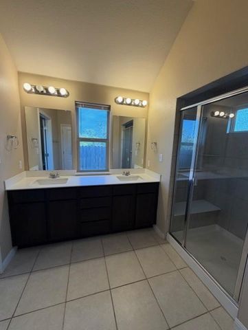 918 Silo ST, San Marcos, TX 78666