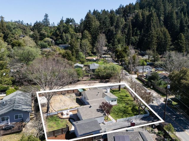 8215 Glen Arbor Road, Ben Lomond, CA 95005