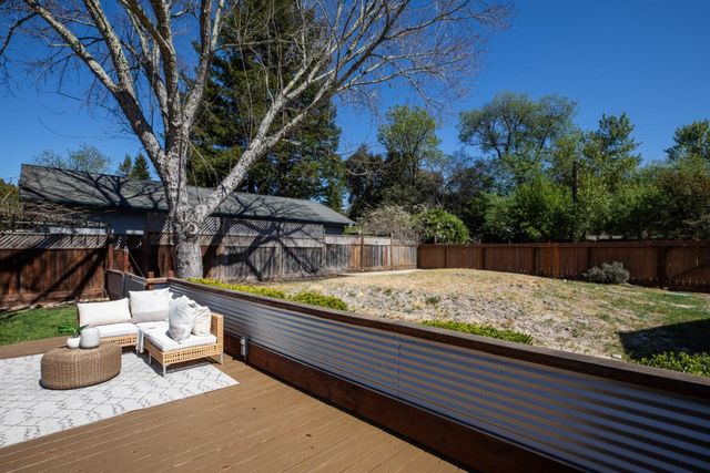 8215 Glen Arbor Road, Ben Lomond, CA 95005