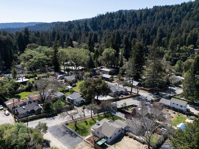 8215 Glen Arbor Road, Ben Lomond, CA 95005