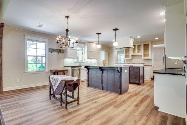 2457 NE County Road 0080, Corsicana, TX 75109