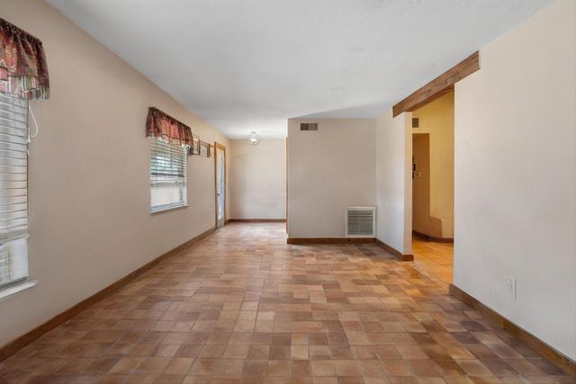 1224 SILVA Road, Belen, NM 87002