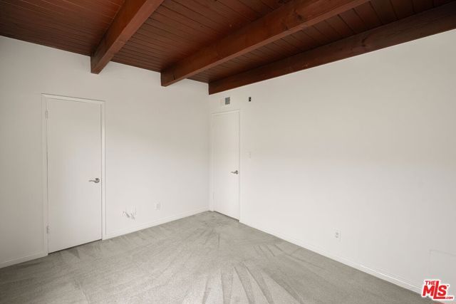 1805 S Barrington Avenue 5, Los Angeles, CA 90025