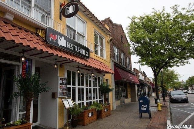 260 Waverly Avenue 15, Patchogue, NY 11772