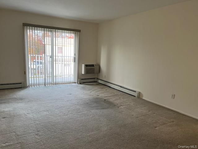 260 Waverly Avenue 15, Patchogue, NY 11772