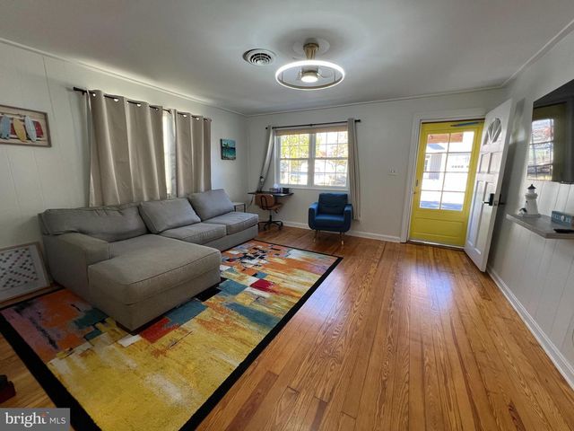 710 GARFIELD AVE, Colonial Beach, VA 22443