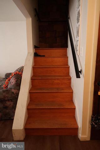 1239 WABANK RD, Lancaster, PA 17603