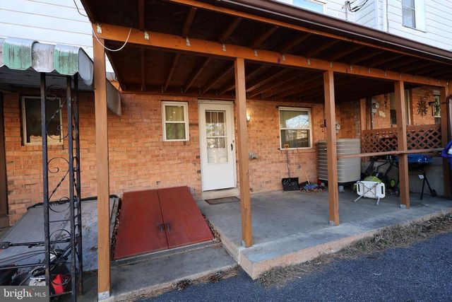 1239 WABANK RD, Lancaster, PA 17603