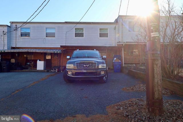 1239 WABANK RD, Lancaster, PA 17603