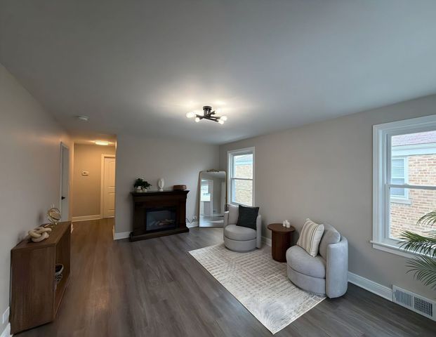 536 24th Avenue, Bellwood, IL 60104