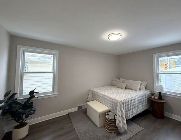 536 24th Avenue, Bellwood, IL 60104