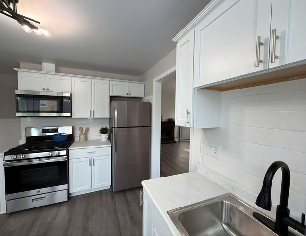 536 24th Avenue, Bellwood, IL 60104