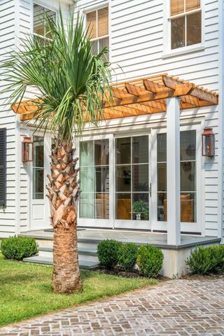 109 Rutledge Avenue, Charleston, SC 29401