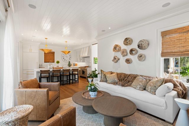 109 Rutledge Avenue, Charleston, SC 29401