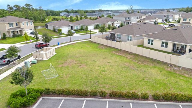 5402 PINE LILLY DRIVE, St Cloud, FL 34771