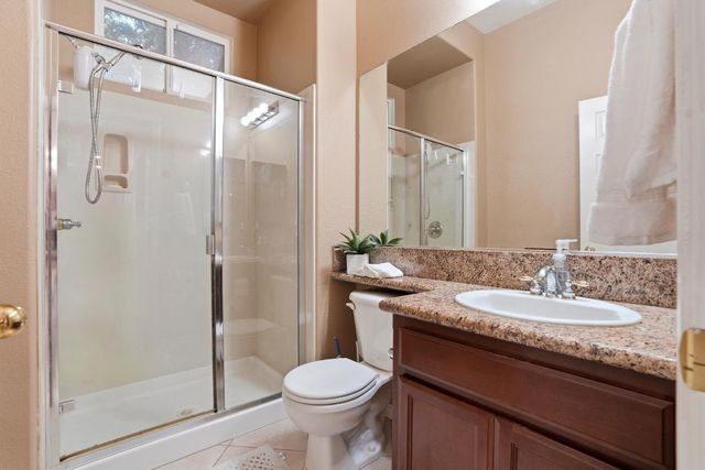 935 Shortland Cir, Manteca, CA 95337