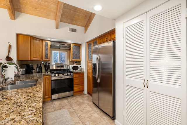 317 Forest Hills Drive, Rancho Mirage, CA 92270