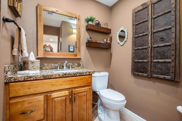 317 Forest Hills Drive, Rancho Mirage, CA 92270