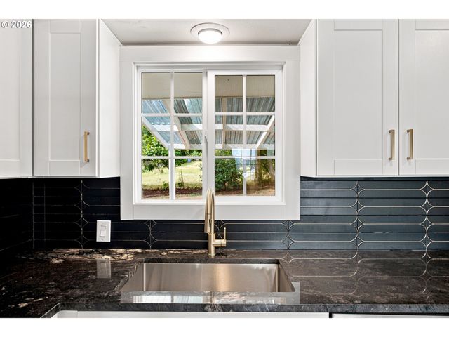 5421 Se THIESSEN Rd, Milwaukie, OR 97267