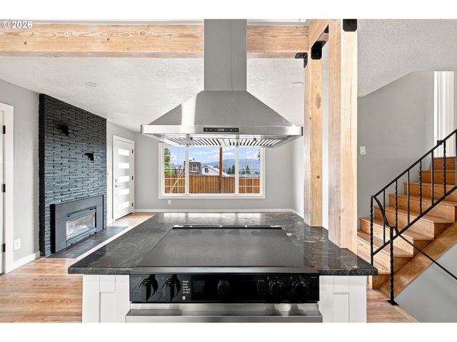 5421 Se THIESSEN Rd, Milwaukie, OR 97267