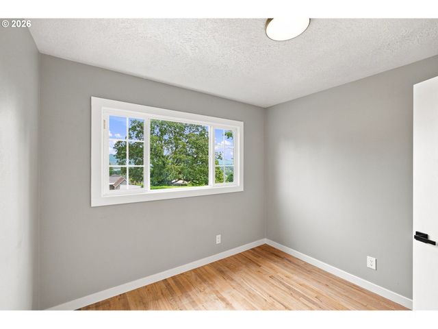 5421 Se THIESSEN Rd, Milwaukie, OR 97267