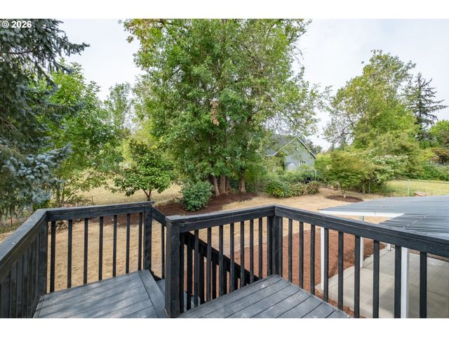 5421 Se THIESSEN Rd, Milwaukie, OR 97267