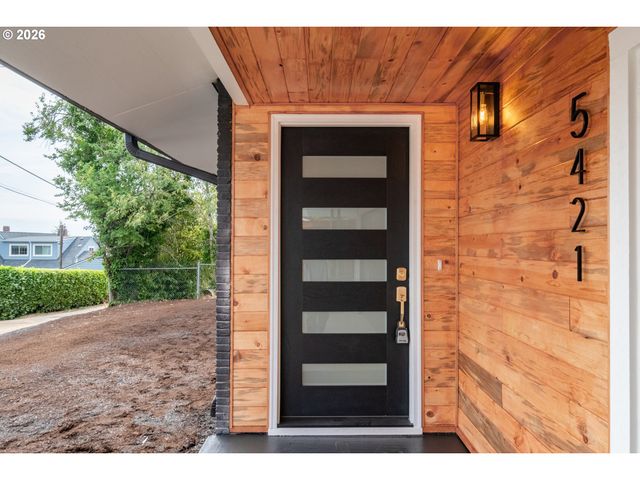 5421 Se THIESSEN Rd, Milwaukie, OR 97267