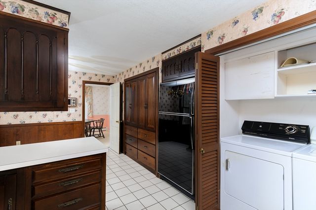 44 Camp Street, Paxton, MA 01612