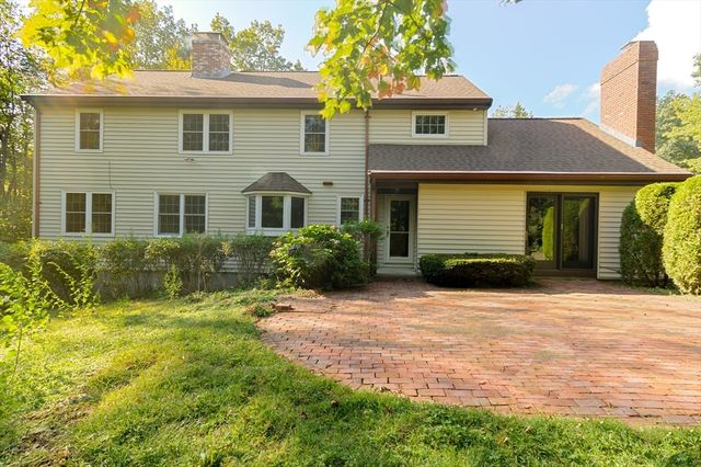 44 Camp Street, Paxton, MA 01612