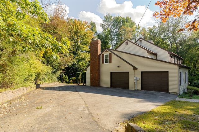 44 Camp Street, Paxton, MA 01612