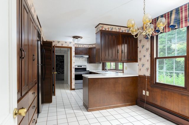 44 Camp Street, Paxton, MA 01612