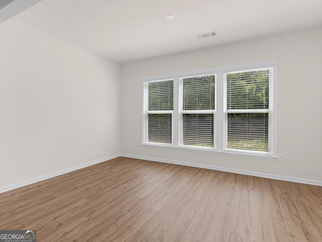 621 Larch Looper Drive, Griffin, GA 30223