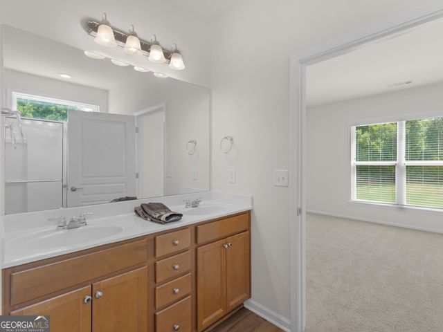 621 Larch Looper Drive, Griffin, GA 30223