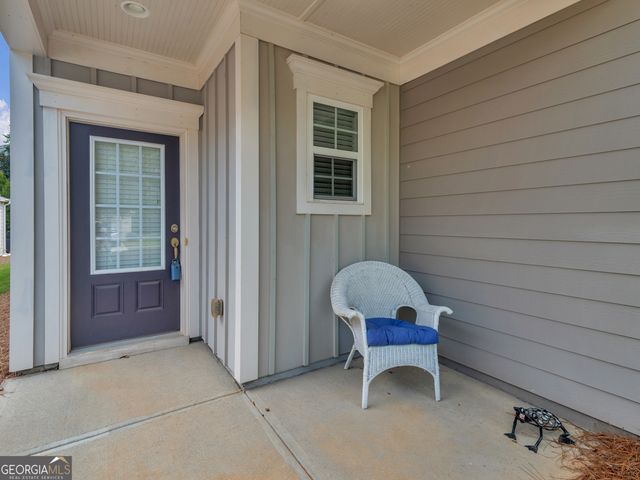 621 Larch Looper Drive, Griffin, GA 30223