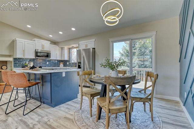 6710 Snowbird Drive, Colorado Springs, CO 80918