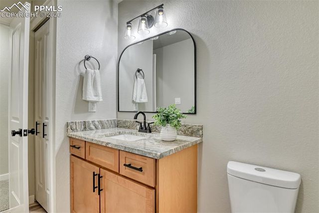 6710 Snowbird Drive, Colorado Springs, CO 80918