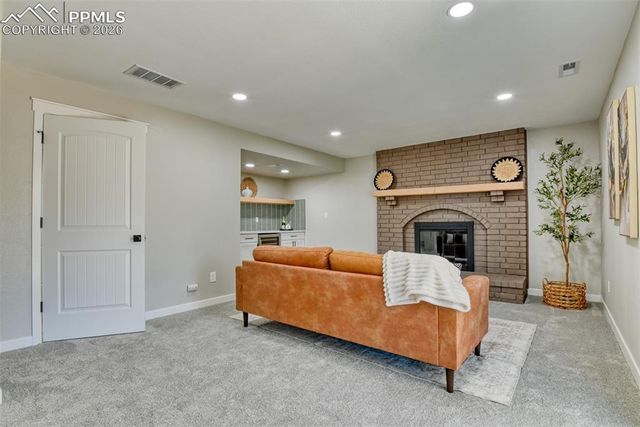 6710 Snowbird Drive, Colorado Springs, CO 80918