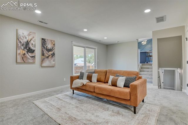 6710 Snowbird Drive, Colorado Springs, CO 80918